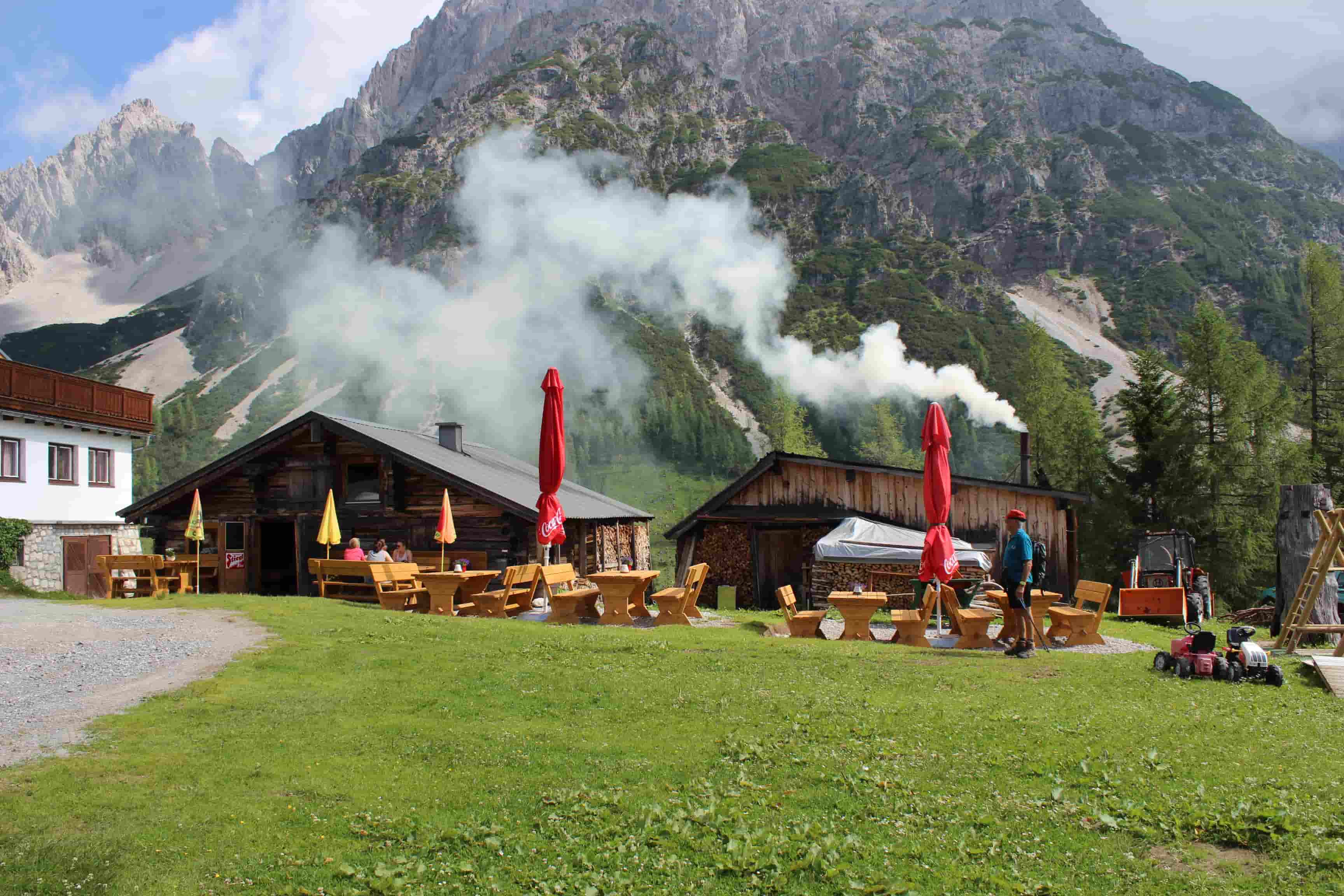 Hofpürglhütte alpine pasture