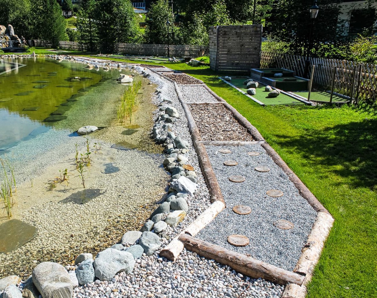 Barefoot path at the Hotel Alpenhof Naturglück