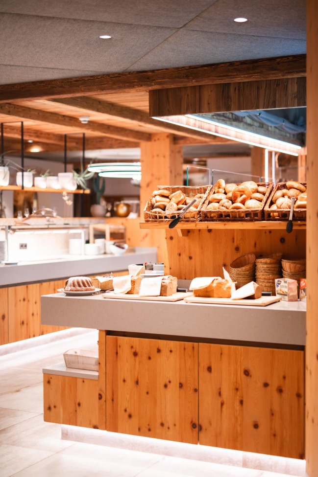 frisches Gebäck im Alpenhof Naturglück in Filzmoos