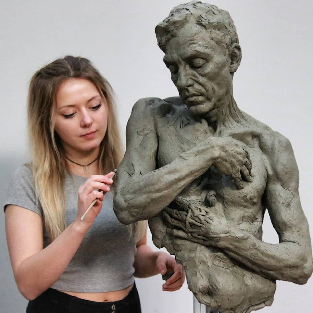 Exhibition piece by Anna-Lena Caecilia at Alpenhof Filzmoos