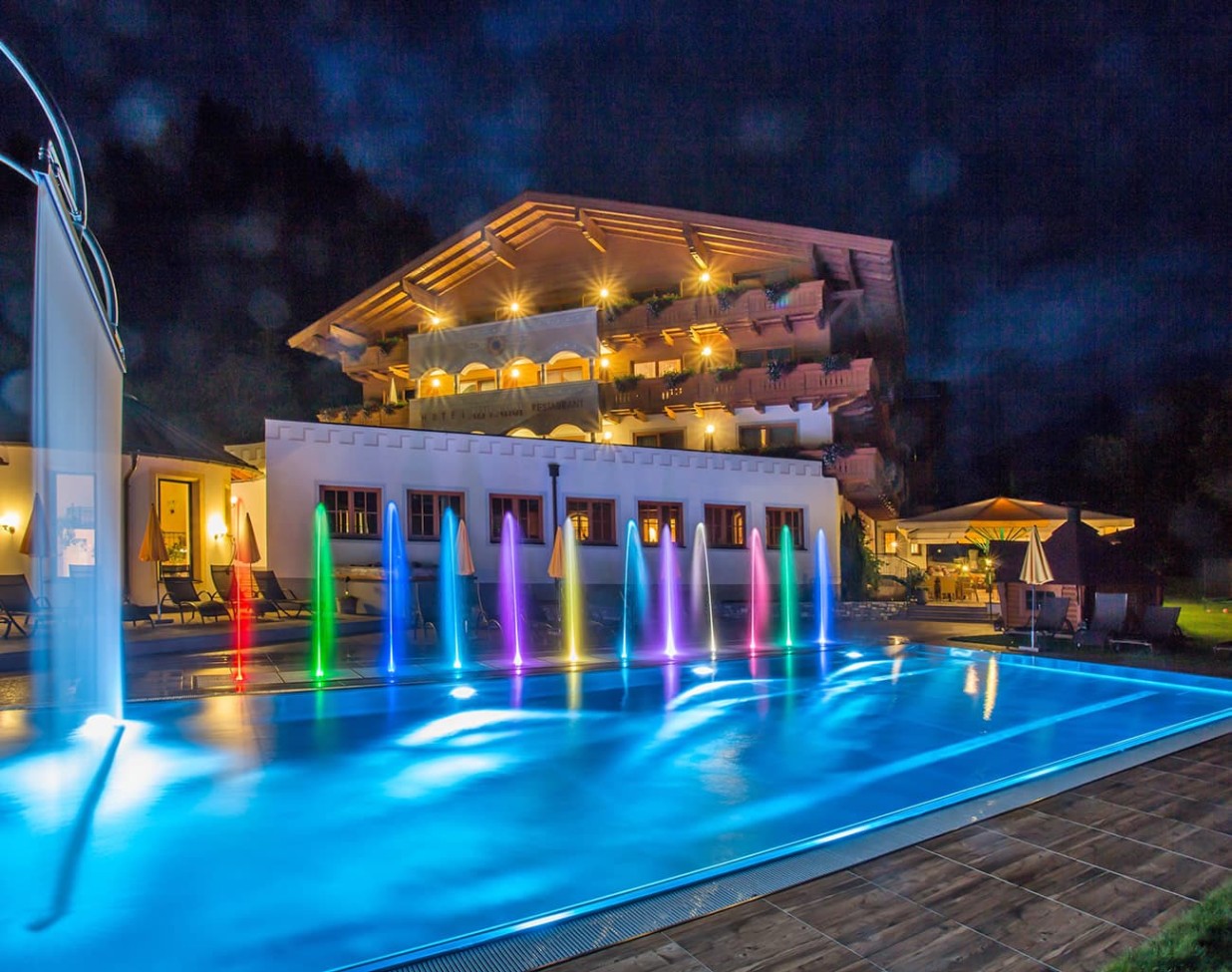 Fantastische Lichtershow im Hotel Alpenhof Naturglück