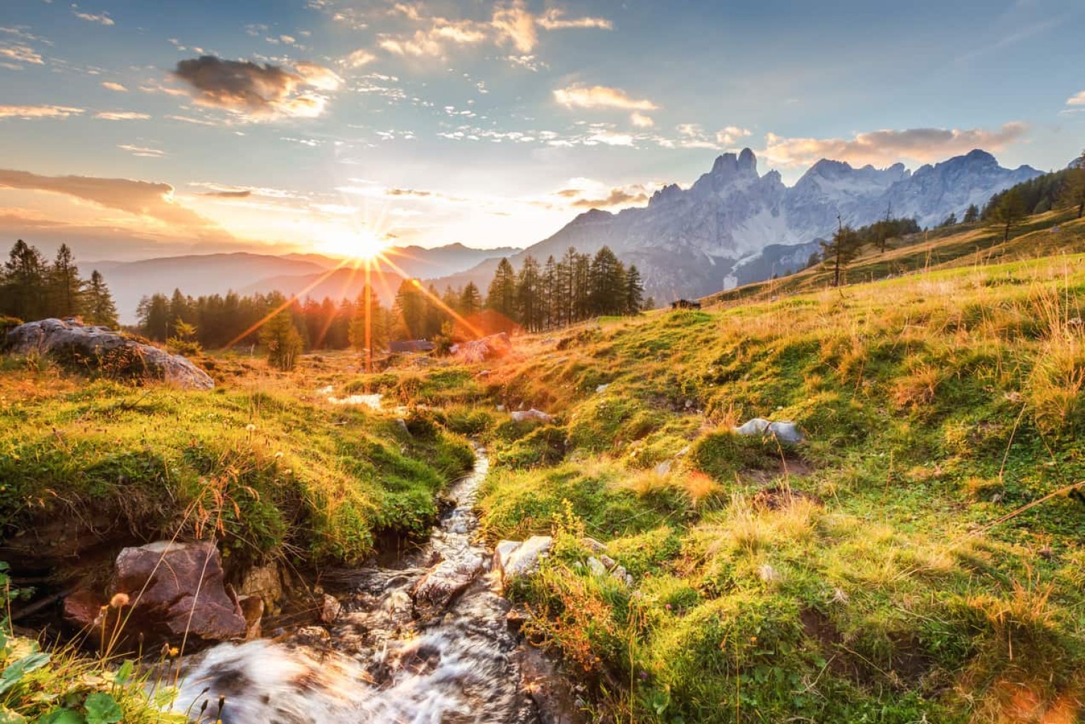 Breathtaking view of the Filzmoos mountains from the Sulzenalm