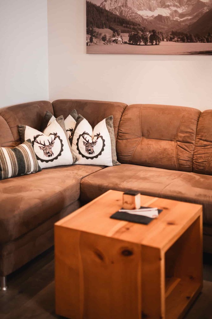 Reading corner in the Zirbenstein double room